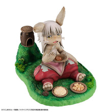 Load image into Gallery viewer, PRE-ORDER Nanachii (Nnah Ver.) Made in Abyss: The Golden City of the Scorching Sun

