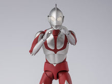 Load image into Gallery viewer, PRE-ORDER S.H.Figuarts Shin Ultraman

