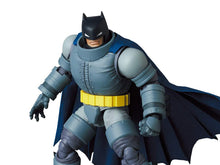 Load image into Gallery viewer, PRE- ORDER Batman: The Dark Knight Returns Armored Batman
