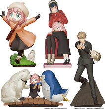 Load image into Gallery viewer, PRE-ORDER Petitrama Series Spy x Family Vol. 2 Boxed Set of 4 Figures
