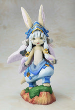Load image into Gallery viewer, PRE-ORDER 1/7 Scale Nanachi Made in Abyss: The Golden City of the Scorching Sun
