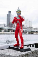 Load image into Gallery viewer, PRE-ORDER Ultimate Article Ultra Seven
