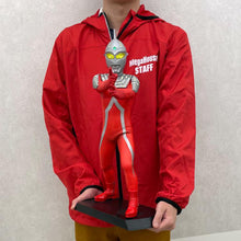 Load image into Gallery viewer, PRE-ORDER Ultimate Article Ultra Seven
